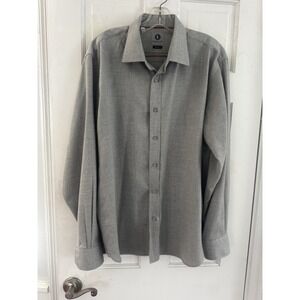 International Laundry Shirt XL Gray Button Up Soft Cotton Lip Embroidery Modern